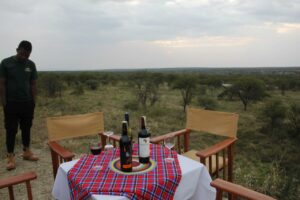 Osero Serengeti Luxury Tented Camp dining