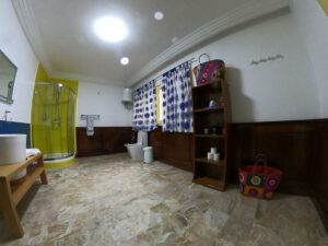 Villa Oasis Abidjan bathroom