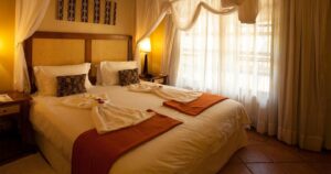 Chobe Marina Lodge bedroom