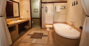Chobe Safari Lodge bathroom
