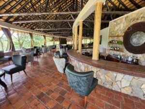 Sambiya River Lodge bar