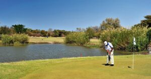 Mowana Lodge golf